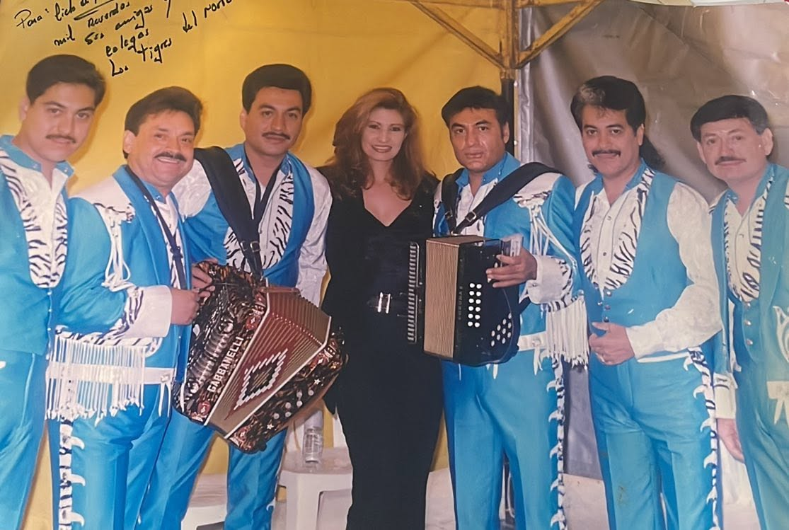 Cielo de América: una belumbrense cantando por el mundo “Algo se me va”