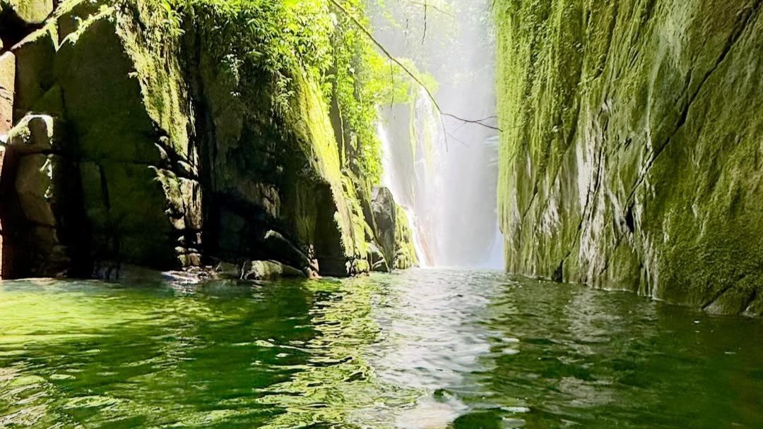 Cascada secreta en Panamá se roba la atención de los colombianos