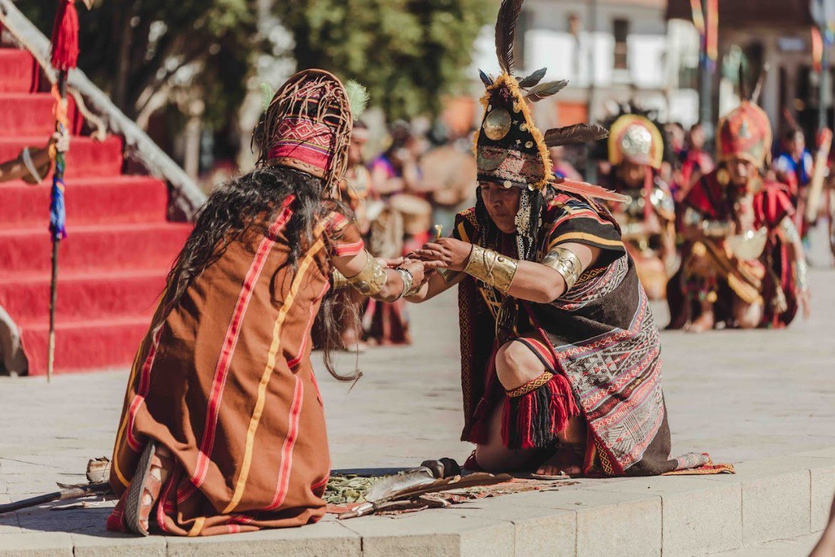 Vive el Inti Raymi en Perú: una gran conmemoración que une historia, cultura y espiritualidad
