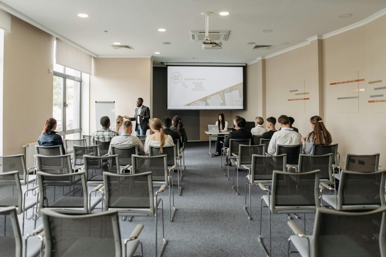 Colombia mantiene la deserción universitaria por encima del promedio de la OCDE