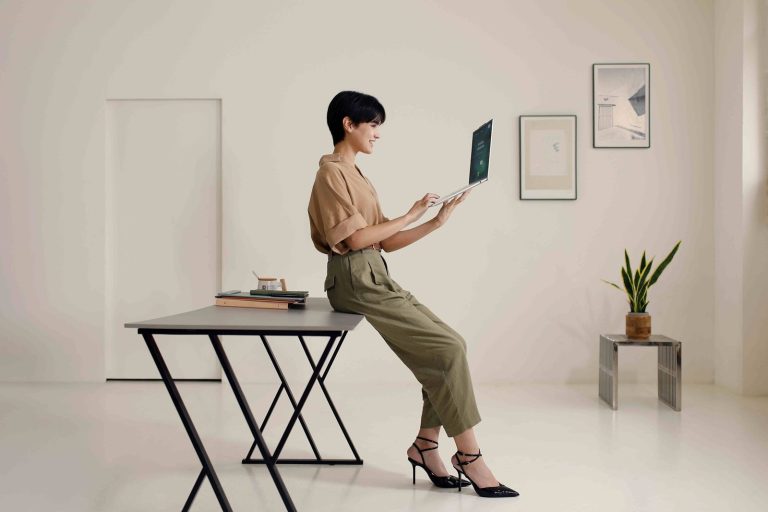 Acer presenta la nueva Swift Air 16, una PC ultraligera Copilot+