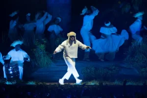 Aliado de Trump amenaza con redada migratoria en show de Bad Bunny en el Super Bowl