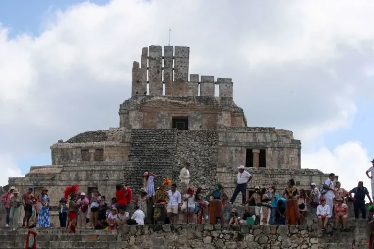 Arqueólogos hallan en México estructura prehispánica única