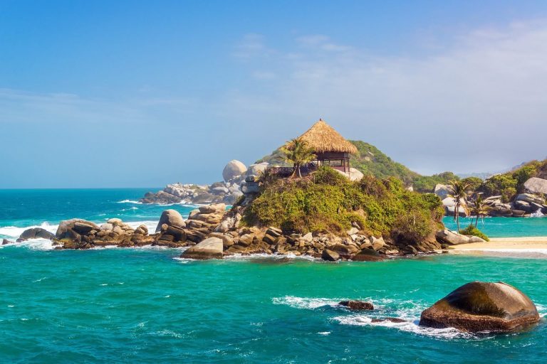 Así ayudarás a limpiar 15.000 m² de playa en el Tayrona sin salir de casa