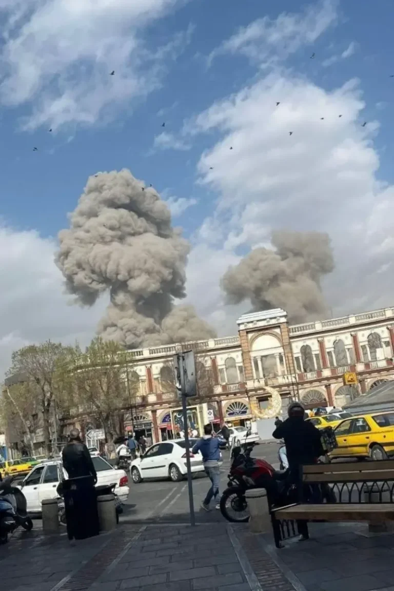 Ataque conjunto de Israel y EEUU contra Irán: guerra, ya van más de 100 muertos