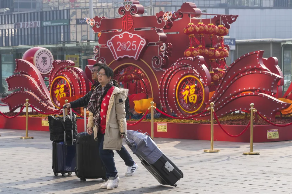 Auge de viajes por Año Nuevo Lunar en China; habría 9 mil millones de traslados