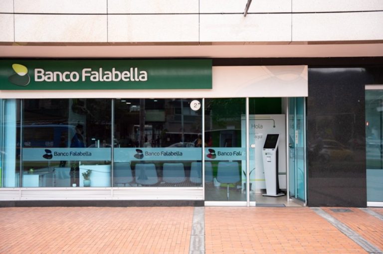 Banco Falabella: aniversario en el país con mes de descuentos masivos