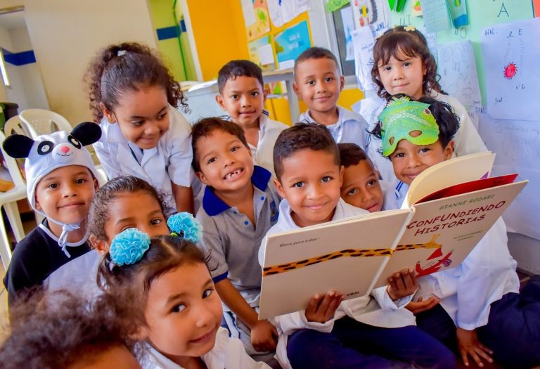 Barranquilla: estudiantes de 1 y 2 grado cada vez leen más, según informe