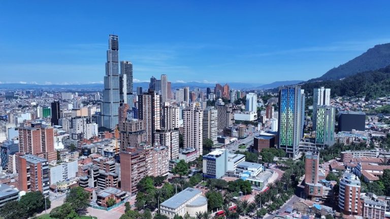 Bogotá, Antioquia y Valle del Cauca, en los primeros lugares del Índice Departamental de Competitividad 2025