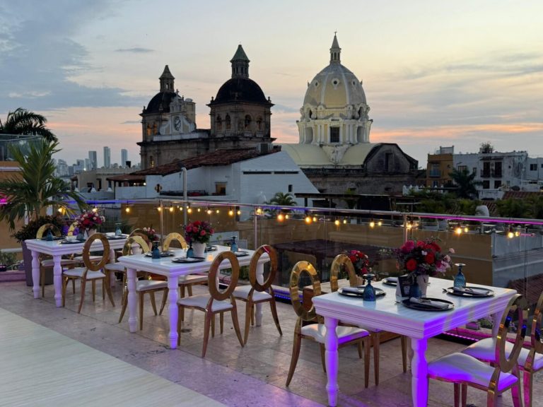 Cartagena envuelta en la magia de diciembre: historia, cultura y tradición