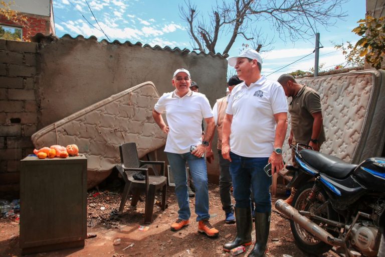 Cincuenta barrios y 1.750 familias afectadas por las lluvias en Santa Marta