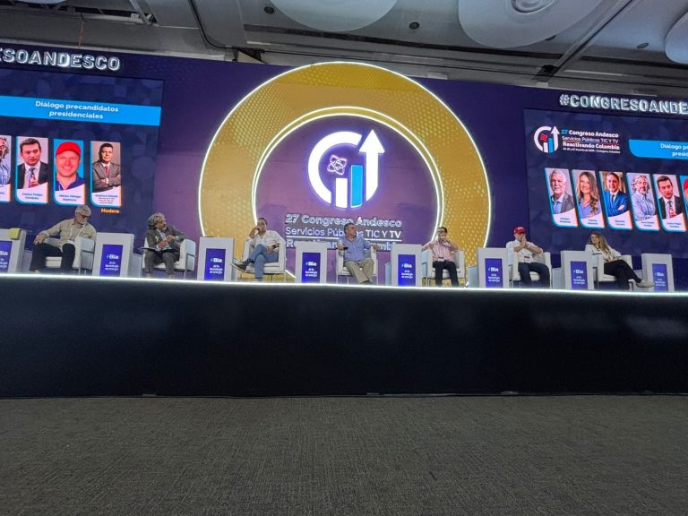 Colombia al borde de la emergencia eléctrica, tema que encendió el debate en Congreso de Andesco en Cartagena