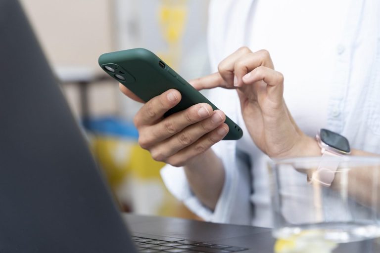 Comercio nacional manejará QR interoperable Bre-B de Credibanco
