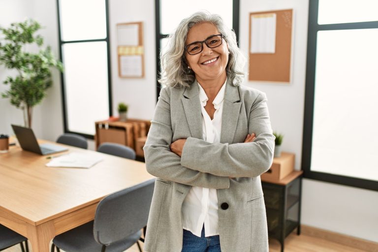 Qué cambia a partir de 2026 en los requisitos de semanas para pensión de vejez de mujeres