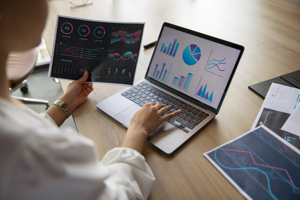 Datos que se vuelven decisiones estratégicas gracias al business intelligence en Colombia y A. Latina