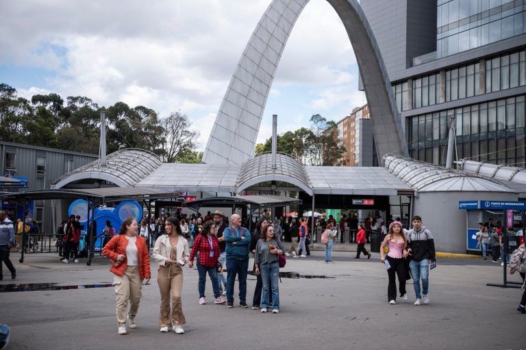 Editorial Planeta posiciona a 50 autores colombianos en la FILBo 2026