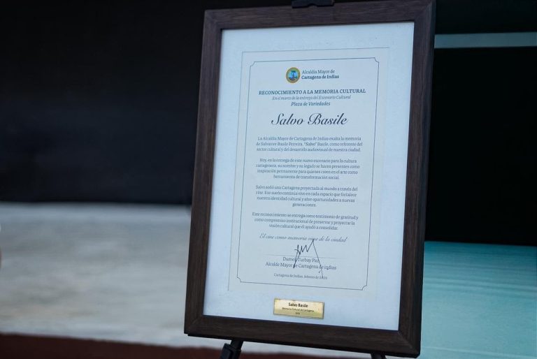 El legado de Salvo Basile queda inmortalizado en los Premios India Catalina