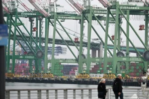 El mayor puerto de EEUU, saboteado por la guerra comercial de Trump