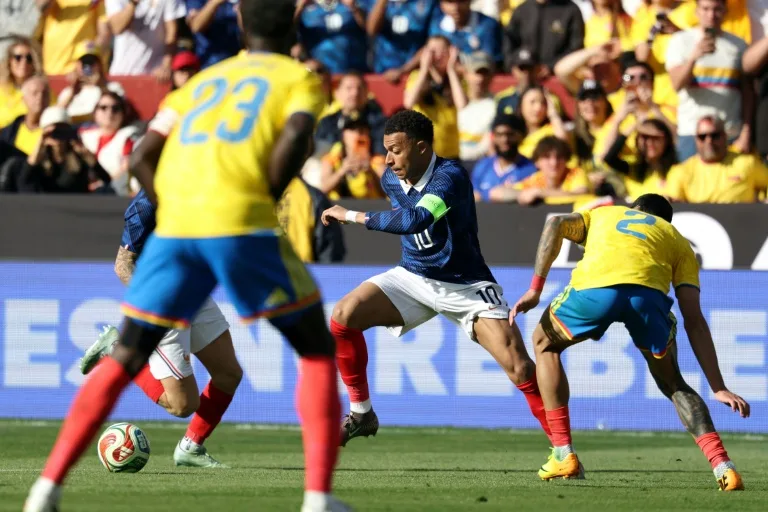 El Mundial sale de casa: cines en Colombia se transforman en estadios