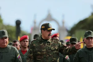El poderío militar de EEUU acabó con la capacidad de Maduro de sostenerse en el poder