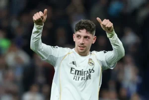 El Real Madrid multa con 500.000 euros a Tchouaméni y Valverde