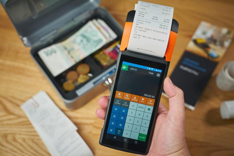 Empresas en la mira: así castiga la Dian a incumplidos con facturación electrónica