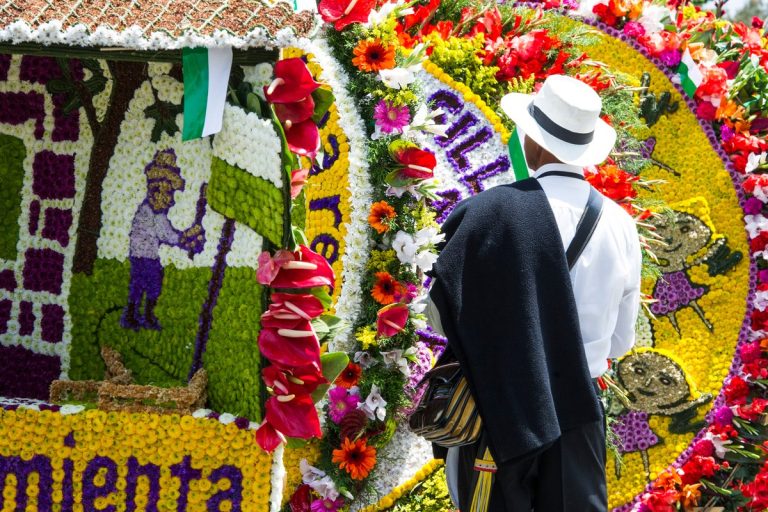 Entre $247.000 y $668.000, precio de pasajes a Medellín para la Feria de las Flores