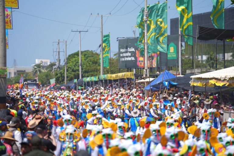 ¿Es el Carnaval de Barranquilla una fiesta de ricos y pobres, así todo el mundo se junte durante cuatro días?