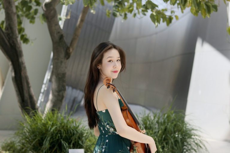 Estos son los 10 semifinalistas del Concurso Internacional de Violín Ciudad de Bogotá