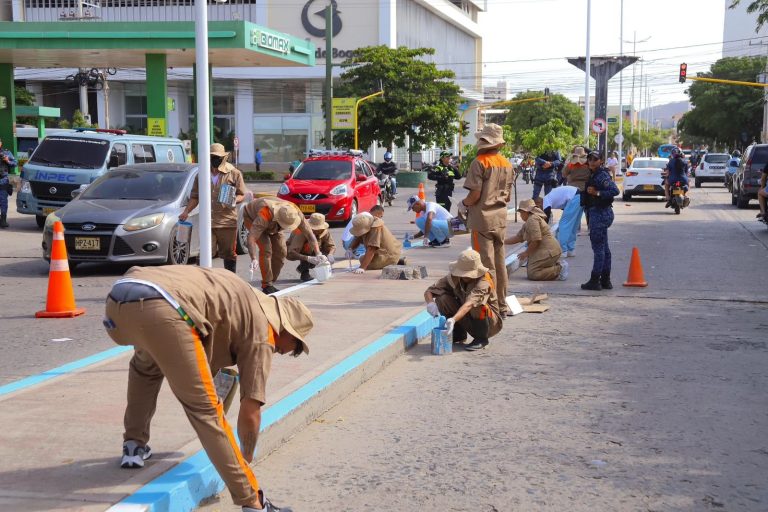 Exhabitantes de calle y reclusos, unidos, embellecieron a Santa Marta