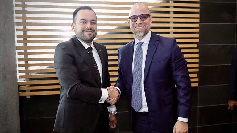 Firman acuerdo de confidencialidad sobre información de Monómeros
