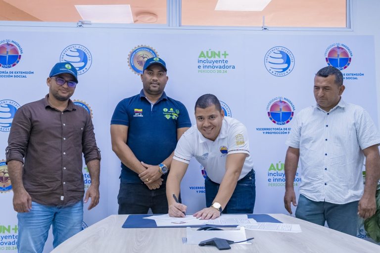 Formación y desarrollo comunitario en Zona Bananera