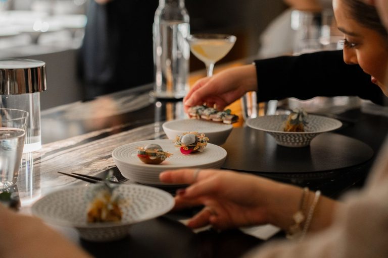 Gastronomía que conecta: Hilton propone experiencias únicas para grupos 