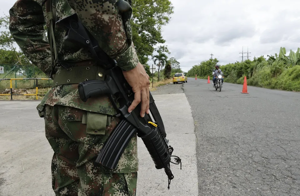 Gobernadora del Magdalena exige a la Policía Nacional restablecer el orden y la movilidad en la Troncal del Caribe