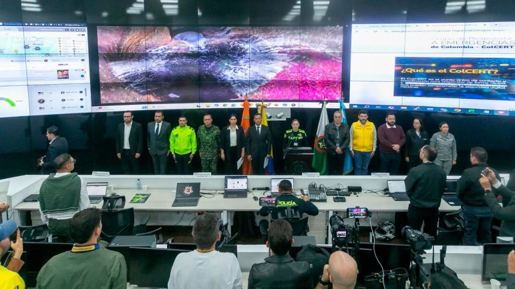 Gobierno llama a frenar violencia digital