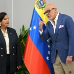 Gobierno y oposición inician diálogo con miras a una transición política en Venezuela