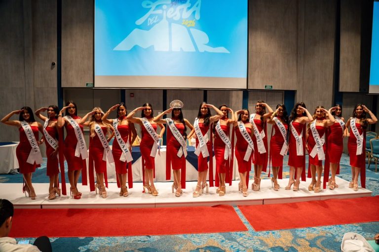 Imponen bandas a las Capitanas Nacionales del Mar