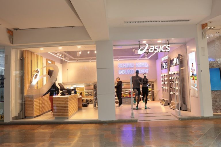Inversión extranjera en Cali: llegó Asics al Centro Comercial Unicentro