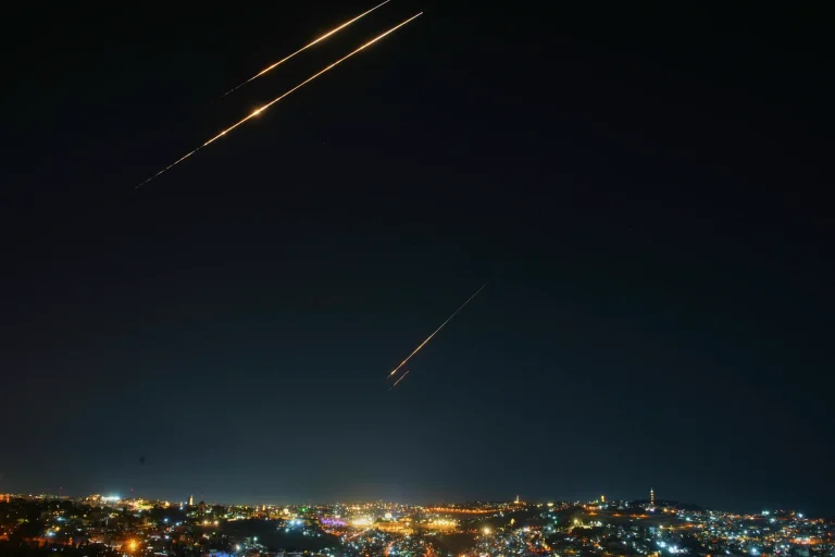 Israel e Irán mantienen el cese el fuego