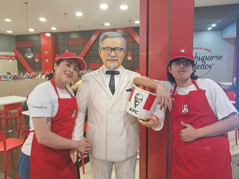 KFC Colombia impulsa el futuro de cientos de estudiantes