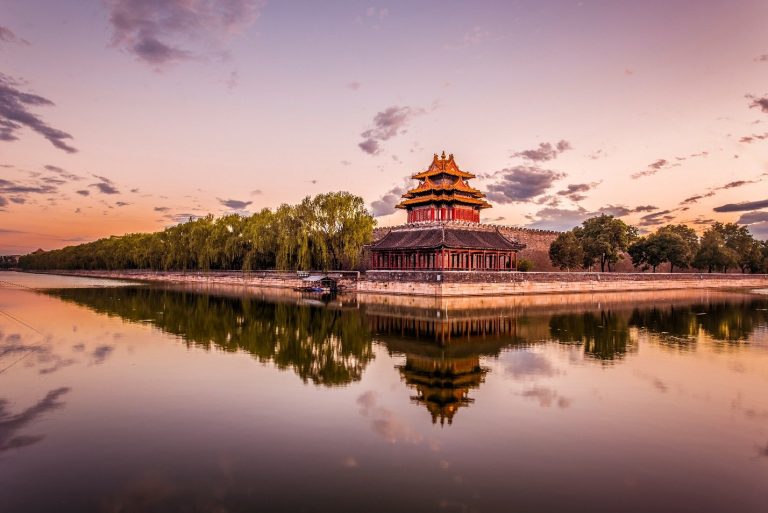 KLM celebra el Año del Caballo de Fuego con experiencias únicas hacia China desde Bogotá