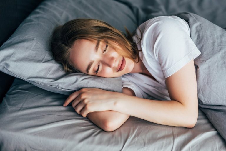 La importancia de dormir bien para rendir más en el deporte