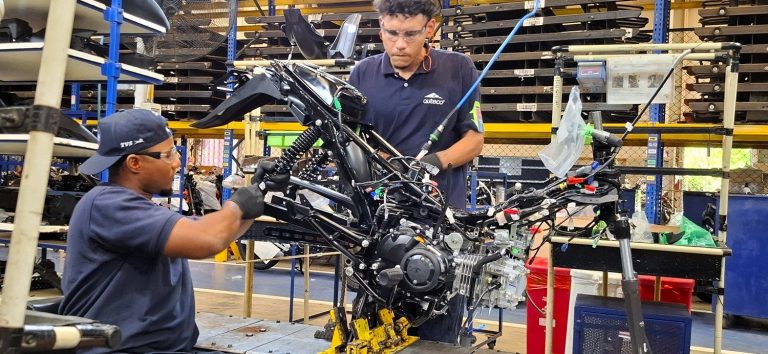 La industria se adelantó: motos ya cumplen estándares de seguridad internacional