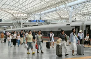 La red de trenes de alta velocidad de China supera los 50.000 kilómetros