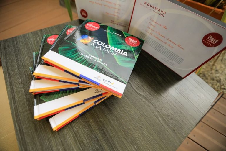 Libro Colombia a la Mesa recibe reconocimiento internacional