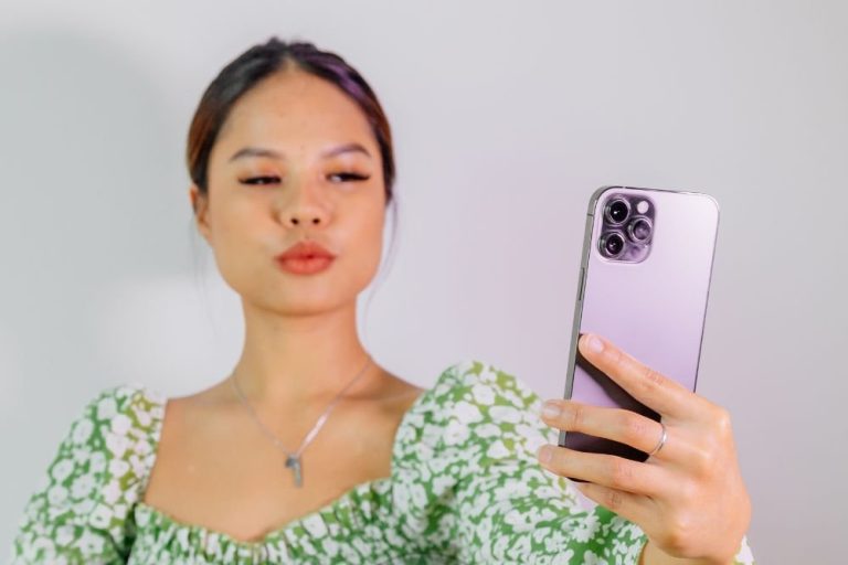 Los 10 secretos de iPhone que cambiarán cómo lo usas (y ni tus amigos techies conocen)