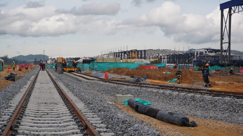 Más de 200 kilómetros de tuberías son instalados en obra del Metro de Bogotá