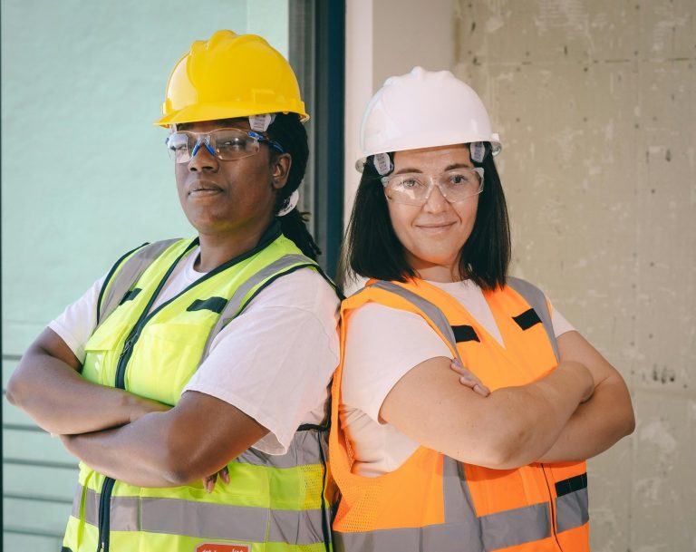 Más mujeres en ingeniería: la UCC lidera iniciativas clave en el país