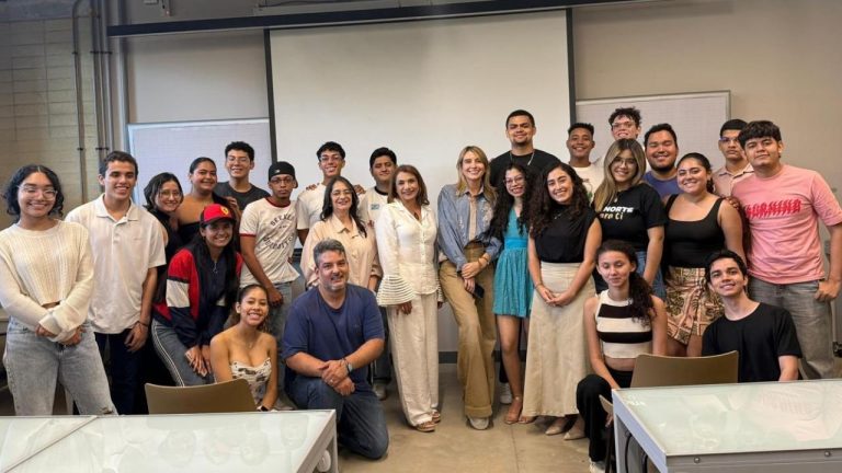 Mujeres del sector energético destacan el valor de la ciencia en la toma de decisiones públicas