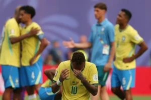 Noruega, con doblete de Haaland, elimina a Brasil en octavos del Mundial